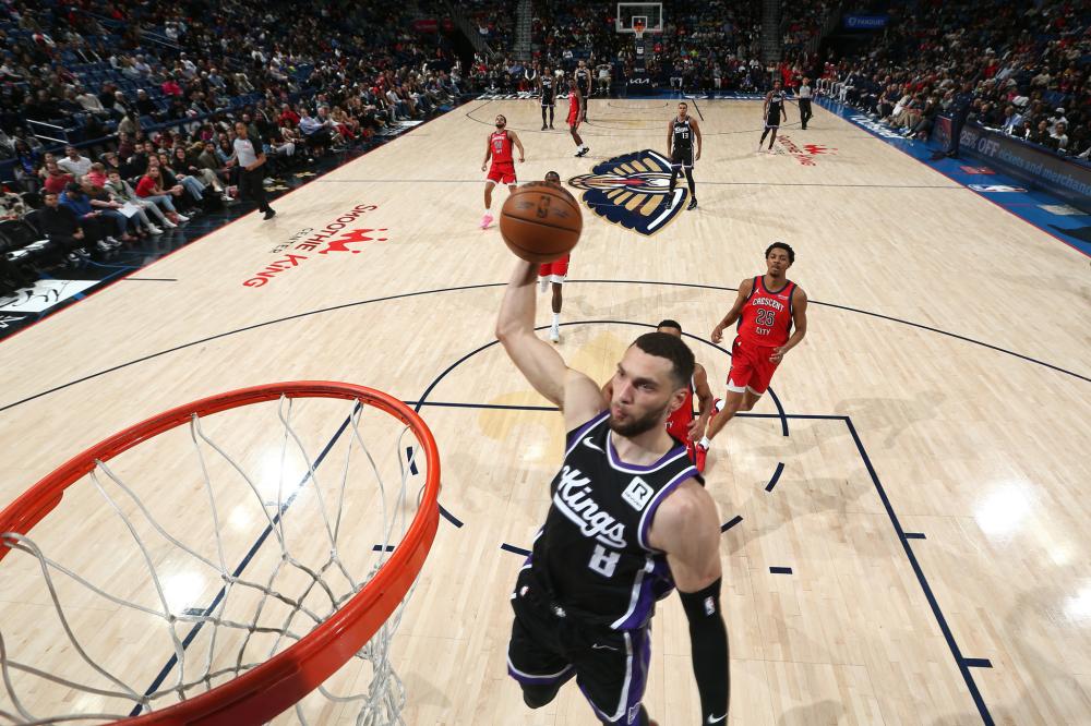 他便以果断 他便以果断